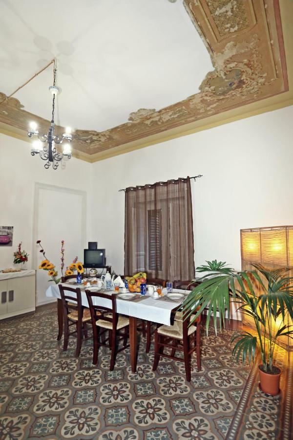 Bed and Breakfast Rest And Go à Palerme Extérieur photo